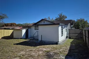3104 E Ellicott St, Tampa, FL 33610 - Photo 7