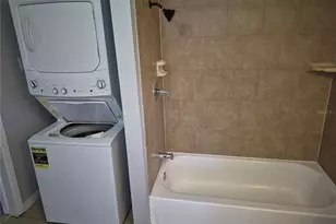 3104 E Ellicott St, Tampa, FL 33610 - Photo 17