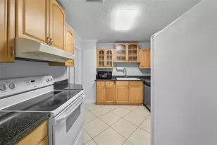 814 W Indiana Ave, Tampa, FL 33603 - Photo 15