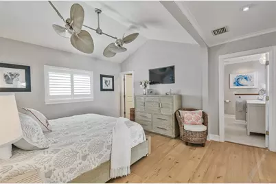 467 31st Avenue N, Saint Petersburg, FL 33704 - Photo 27