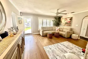 467 31st Ave N, Saint Petersburg, FL 33704 - Photo 13