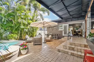 467 31st Ave N, Saint Petersburg, FL 33704 - Photo 3