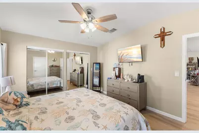 7106 Mount Essex Drive NE #494, Saint Petersburg, FL 33702 - Photo 17
