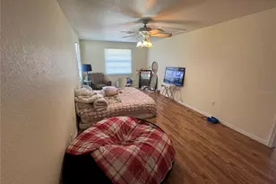 1736 W Country Club Dr, Tampa, FL 33612 - Photo 15