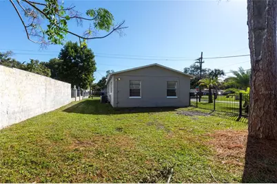 6521 S Englewood Avenue, Tampa, FL 33611 - Photo 15