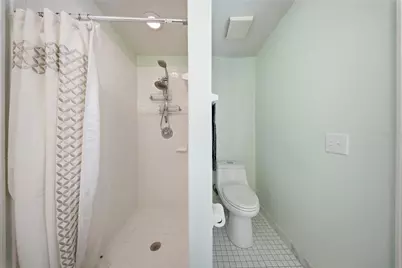 10005 Katie Court, Tampa, FL 33647 - Photo 47