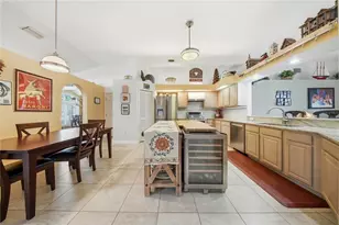 10005 Katie Ct, Tampa, FL 33647 - Photo 17