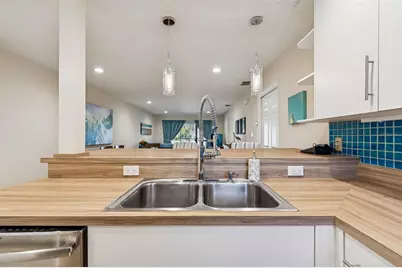 29129 Bay Hollow Drive #3202, Wesley Chapel, FL 33543 - Photo 11