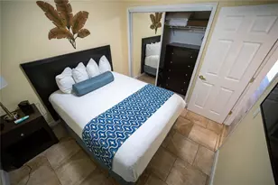 2506 N Rocky Point Dr, Tampa, FL 33607 - Photo 13