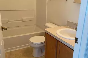 2431 Hibiscus Bay Ln, Brandon, FL 33511 - Photo 11