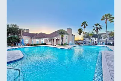 18013 Villa Creek Drive, Tampa, FL 33647 - Photo 3