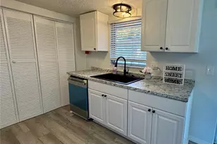 7116-7118 Green St, New Port Richey, FL 34652 - Photo 9