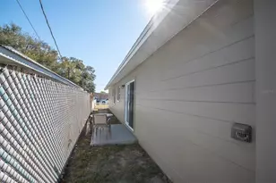 3401 37th St N, Saint Petersburg, FL 33713 - Photo 25