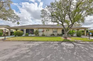 2001 Heathfield Cir, Sun City Center, FL 33573 - Photo 89