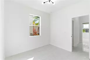 13331 Graham Yarden Dr, Riverview, FL 33579 - Photo 17