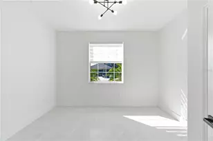 13331 Graham Yarden Dr, Riverview, FL 33579 - Photo 7