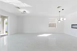 13331 Graham Yarden Dr, Riverview, FL 33579 - Photo 41