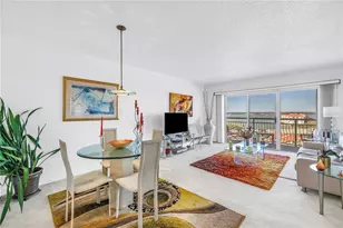 4900 Brittany Dr S, Saint Petersburg, FL 33715 - Photo 13