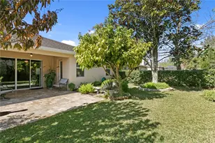 3205 Majestic View Dr, Lutz, FL 33558 - Photo 41