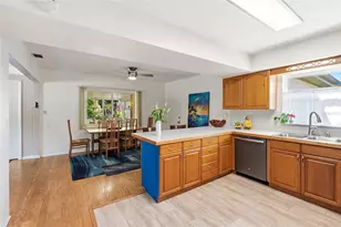 2701 56th St S, Gulfport, FL 33707 - Photo 27