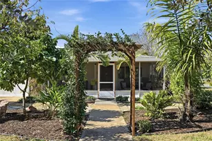 2701 56th St S, Gulfport, FL 33707 - Photo 1