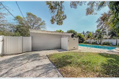 2601 49th Street S, Gulfport, FL 33707 - Photo 45