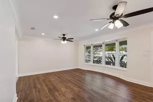 5682 46th Ave N, Kenneth City, FL 33709 - Photo 5