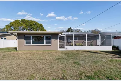 5682 46th Avenue N, Kenneth City, FL 33709 - Photo 33