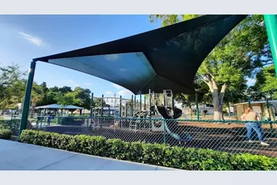 5682 46th Avenue N, Kenneth City, FL 33709 - Photo 45