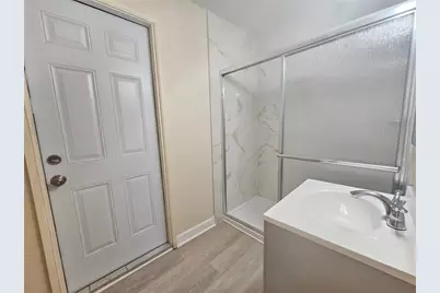 5610 Kelly Drive N, Saint Petersburg, FL 33703 - Photo 15