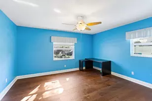 201 S Sherrill St, Tampa, FL 33609 - Photo 35
