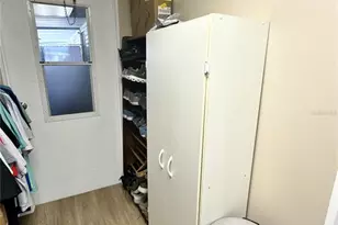 606 Mt Lancaster Ave NE, Saint Petersburg, FL 33702 - Photo 21