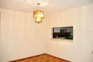 1907 Fluorshire Dr, Brandon, FL 33511 - Photo 5