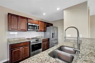 3407 Cardinal Feather Dr, Land O Lakes, FL 34638 - Photo 9