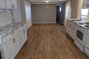 11730 U S Hwy 92 E, Seffner, FL 33584 - Photo 5