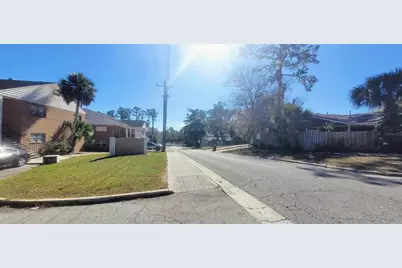 684 SE Murphy Place, Lake City, FL 32025 - Photo 13