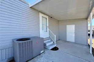 120 St Martins Way, Apollo Beach, FL 33572 - Photo 17