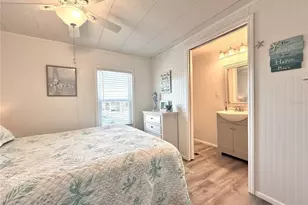 120 St Martins Way, Apollo Beach, FL 33572 - Photo 9