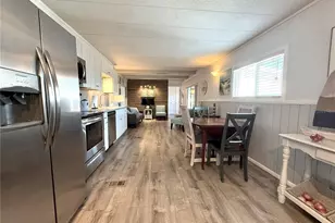 120 St Martins Way, Apollo Beach, FL 33572 - Photo 5