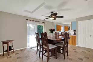 1315 Gulfview Woods Ln, Tarpon Springs, FL 34689 - Photo 5