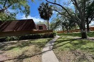 2713 4th Ct, Palm Harbor, FL 34684 - Photo 3