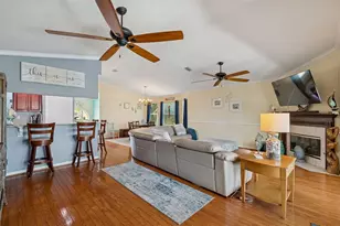 6170 Seaside Dr, New Port Richey, FL 34652 - Photo 15