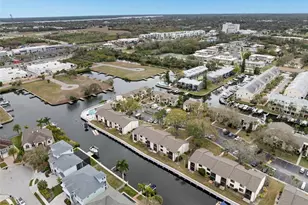 377 Moorings Cove Dr, Tarpon Springs, FL 34689 - Photo 37