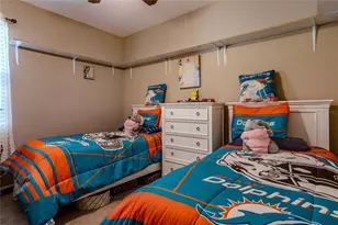 6803 Guilford Crest Dr, Apollo Beach, FL 33572 - Photo 17