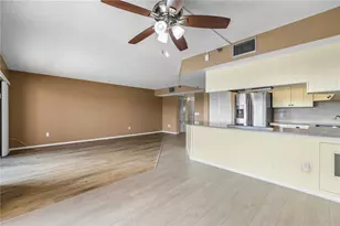 1750 Harbor Pl S, South Pasadena, FL 33707 - Photo 15