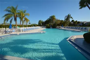 11300 Harbor Way, Largo, FL 33774 - Photo 5