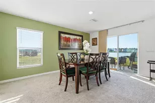 7811 Davie Ray Dr, Zephyrhills, FL 33540 - Photo 15
