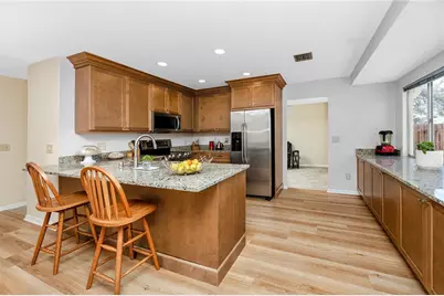 14012 Cascade Lane, Tampa, FL 33618 - Photo 9