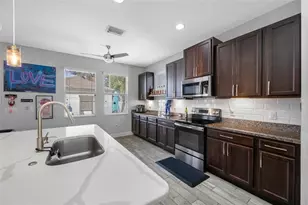 827 12th Ave S, Saint Petersburg, FL 33701 - Photo 15