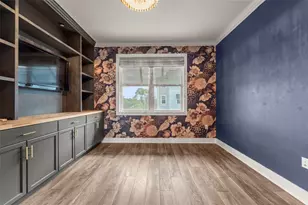 1299 Savona Dr NE, Saint Petersburg, FL 33702 - Photo 23